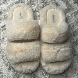 Size XL fluffy slippers family fairy cream comfy slippers